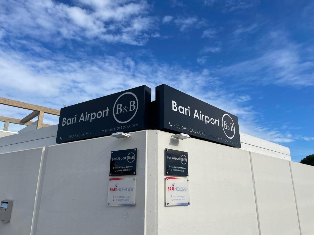 Bari Airport Rooms Esterno foto